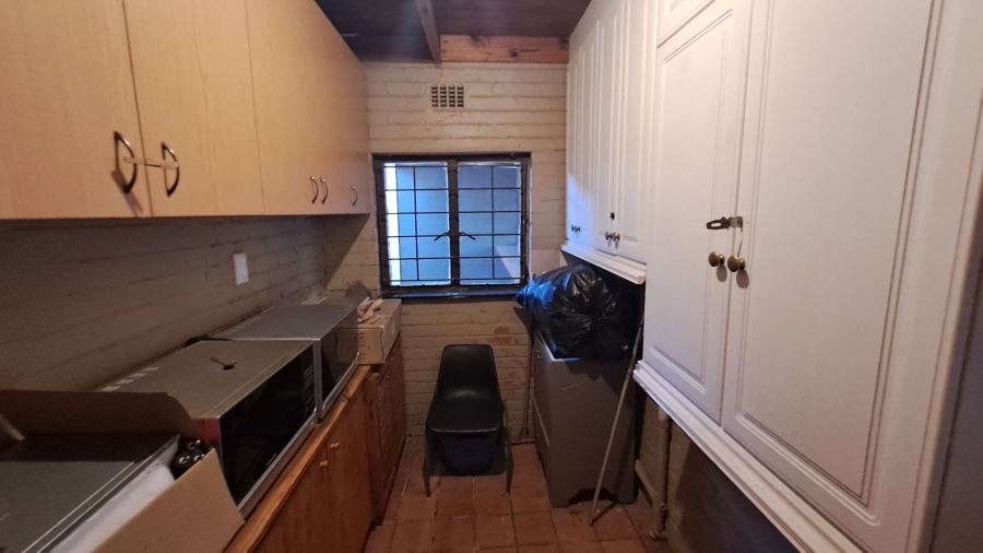 16 Bedroom Property for Sale in Universitas Free State